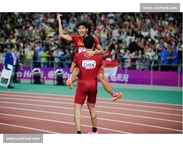逆风翻盘！陈佳鹏 100 米狂飙绝杀夺冠，10 秒 36 创赛季最佳